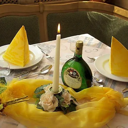 Ebner Hotel 3*